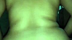 un rapidito antes de dormir con tetas naturales grandes