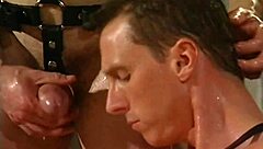 Classy bombshell in blowbang facial