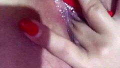 chica latina masturbates her vagina so good 😘