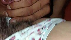 quería una polla más grande y le metí el desodorante parte 2 final.