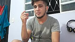 Flakael aceita fazer porn� gay vai ser um neg�o ou um branquinho