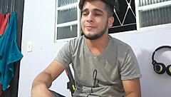 Flakael aceita fazer porn� gay vai ser um neg�o ou um branquinho