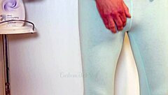 i got hard in tights, showin pre-cum, no pee