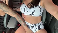 Latina brunette gives deepthroat blowjob in car, swallows cumshot on face