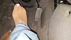 Intimate webcam sessions with amateurs on Facebook