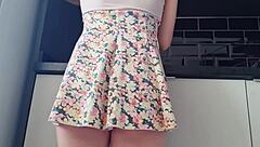 Hot latina cleans without panties, masturbating her pussy in fetish way