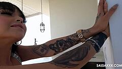 I met the sexy girl lodging in the hotel