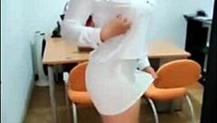 Zamira Culona Con Su Primer Disfraz Y La Potra Aleja Con La Camiseta De Ecuador Viendo El Partido