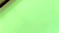 Johannesburg slut's big ass and great squirts