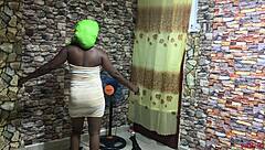 Home Delivery Ends With Pumping Pussy Hard