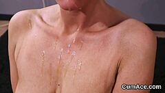 wacky stunner gets cumshot on her face gulping all the spunk
