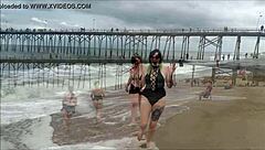 lovely ladies beach photoshoot