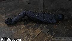 Ani Black Fox Teen 18+ Aching for Sensual Kissing and Cumshot