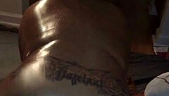 Hazelnutxxx Shows Off Her Big Ebony Ass