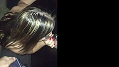 casada entedeada fode varios no glory hole