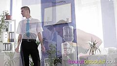 Gay hardcore sex with kissing and blowjob scenes