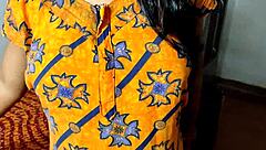 desi sexy babe enjoys pussy licking in roleplay