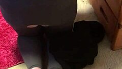 watch me rub my pussy for you as i cum