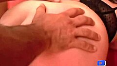 Hendy Mamie Aux Gros Seins Adore Toujours La Bite