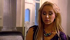 Geile Escortschlampe Hart Gefickt