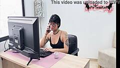 I do sexy dancefloor workout