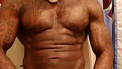 Hallelujah Johnson Worships Big Black Cock for Cash, Feeling the Emotion