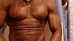 Hallelujah Johnson Worships Big Black Cock for Cash, Feeling the Emotion