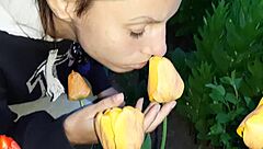 Girlfriend licks my pussy better than tulips for orgasm