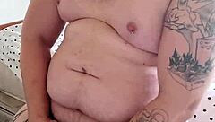 Fat gay guy jerks off to relax intensely