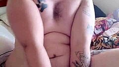 Fat gay guy jerks off to relax intensely