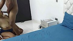 Que Rico Follar Por Primera Vez Con Mi Padrastro Me Trata Como Toda Una Perra-Highlight-