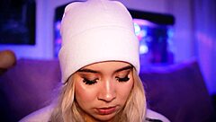 I Think the Cute Blonde Looks So Adorble Sucking That Big Cok