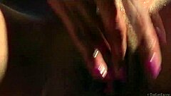 Slender brazilian babe luna c masturbates intensely on christmas!