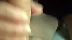 Queria chupar uma rola diferente, so I called a friend for full amateur action on red