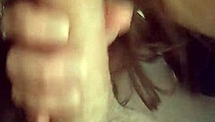 Queria chupar uma rola diferente, so I called a friend for full amateur action on red