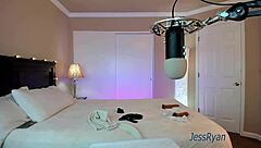 private shows with milf jess ryan