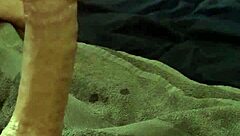 Solo wank with fleshlight leads to internal cumshot!