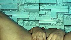 How does pussy fingering and massaging feel so intense?