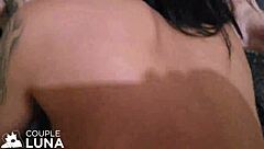 Putinhas Talentosas Fazendo O Dotado Jorrar O Leite Duas Vezes