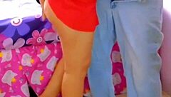 mi joven hijastra estudiante nos ve cogiendo por error y ahora también quiere verga y que la inicie en la sexualidad