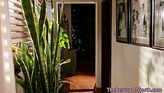 i lick teen pussy in threeway