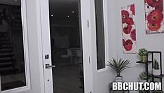 Luna Legend's Intense Workout with Ryan