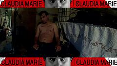 la gorda y su amigo gay se ponen guarros en casa de sus padres antes de que les pillen entrando por la puerta