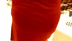 Shopping with pregnant lady in store