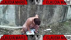 Impossible positions to eat the fat woman's pussy on the street! I love her juices and flows, licking her cunt up and down until she cums!