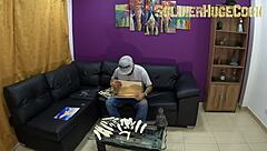 Best friend's girlfriend seduces penetration without condom!