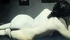 Antique Eskimo beauty gets her hairy pussy licked