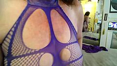 Henny celebrates her birthday with sexy dawnskye, who sucks and kisses her naughty body