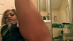 Watch A Sexy Big Booty Tattooed Chick Twerk It In This Fun Video