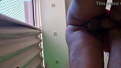 tem gente que topa tudo por dinheiro e esse puto maduro entrou na vara e realizou varios fetiches com um casal de vizinhos